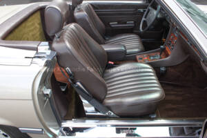 Bild 15/32 von Mercedes-Benz 500 SL (1988)