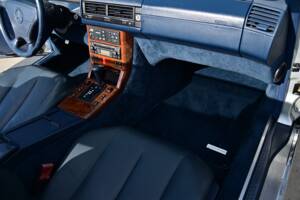 Image 18/18 de Mercedes-Benz SL 320 (1993)