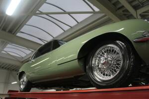 Afbeelding 10/50 van Jaguar E-Type 4.2 (1967)
