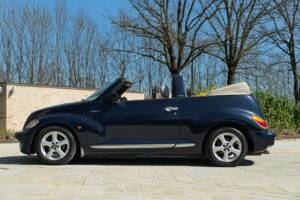 Imagen 6/50 de Chrysler PT Cruiser Cabrio Limited 2.4 (2005)