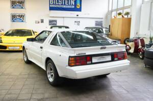 Image 13/55 of Mitsubishi Starion (1989)