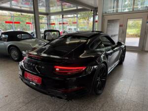 Bild 33/39 von Porsche 911 Turbo (2018)