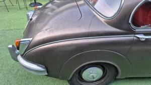 Bild 27/76 von Jaguar Mk II 2.4 (1963)