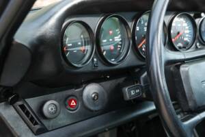 Afbeelding 48/50 van Porsche 911 Turbo 3.3 (1983)