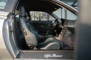 Image 33/46 of Alfa Romeo GTV 2.0 JTS (2003)
