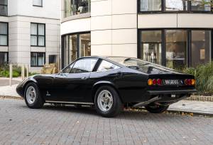 Bild 4/39 von Ferrari 365 GTC/4 (1972)