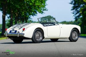 Bild 35/43 von MG MGA 1500 (1956)