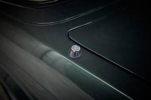 Image 37/90 of BMW 325i (1987)