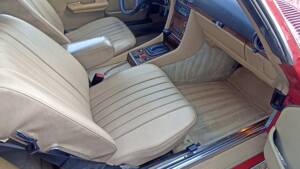 Imagen 6/10 de Mercedes-Benz 500 SL (1983)