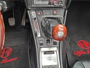 Image 22/38 of Alfa Romeo 2000 Spider Veloce (1978)