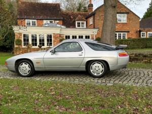Imagen 4/33 de Porsche 928 S4 (1988)