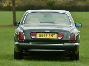 Immagine 13/50 di Bentley Arnage Green Label (1998)
