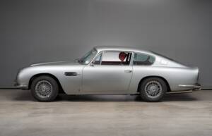 Bild 4/36 von Aston Martin DB 6 Vantage (1966)