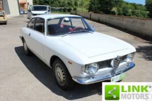 Bild 3/10 von Alfa Romeo Giulia 1600 Sprint GT (1965)