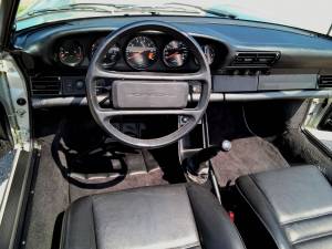 Image 10/31 of Porsche 911 Speedster 3.2 (1989)