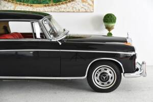 Bild 13/38 von Mercedes-Benz 220 SE (1960)