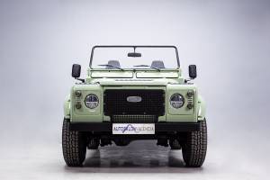 Bild 2/36 von Land Rover 90 (1987)