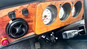 Image 8/15 of Mini Cooper E (1996)