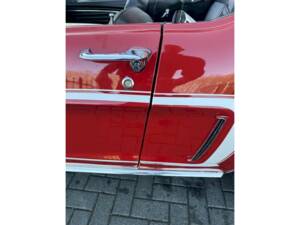 Image 47/50 of Ford Mustang 200 (1968)