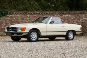 Imagen 28/50 de Mercedes-Benz 280 SL (1976)