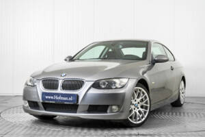 Afbeelding 3/50 van BMW 325i (2007)