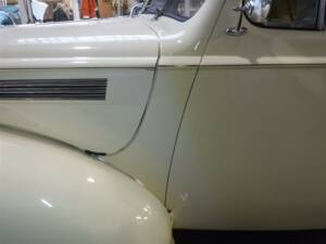 Bild 4/50 von Packard One-Twenty (1939)