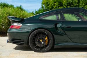 Image 21/50 de Porsche 911 Turbo (2001)