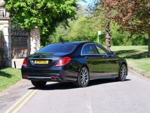 Bild 19/50 von Mercedes-Benz S 63 AMG (2015)