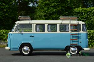Afbeelding 1/12 van Volkswagen T2b Camper (1976)