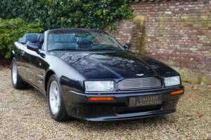 Image 24/50 of Aston Martin Virage Volante (1994)