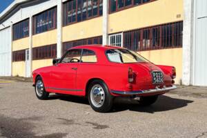 Image 4/25 of Alfa Romeo Giulietta Sprint (1960)