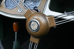 Image 30/50 of MG TF 1500 (1954)