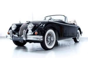 Image 1/36 of Jaguar XK 150 DHC (1957)