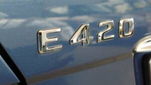 Afbeelding 29/40 van Mercedes-Benz E 420 (1993)