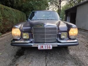 Bild 5/8 von Mercedes-Benz 300 SEL 3.5 (1972)
