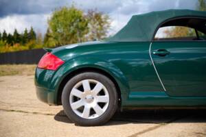 Bild 35/50 von Audi TT 1.8 T (2003)