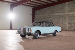 Image 12/91 of Mercedes-Benz 280 SE (1970)