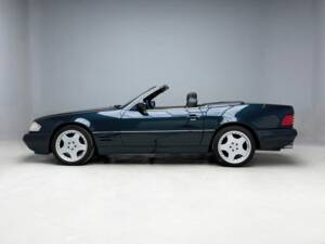 Bild 6/27 von Mercedes-Benz SL 320 (1997)