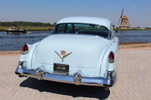 Image 17/43 of Cadillac 62 Sedan (1953)