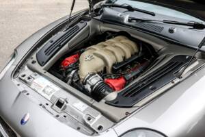 Bild 33/42 von Maserati 4200 (2002)