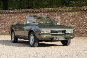 Image 40/50 of Peugeot 504 Convertible (1981)