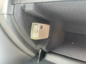 Image 37/50 of BMW 325i (1991)