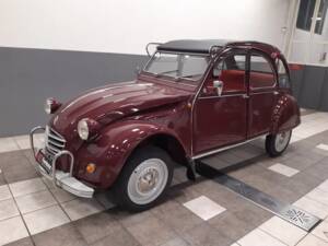 Image 4/12 of Citroën 2 CV 6 (1984)