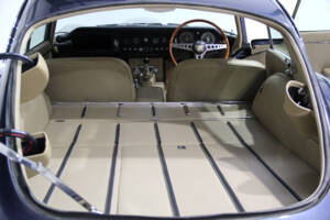 Bild 31/39 von Jaguar E-Type 4.2 (1966)