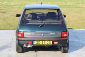 Bild 31/50 von Peugeot 205 GTi 1.9 (1991)