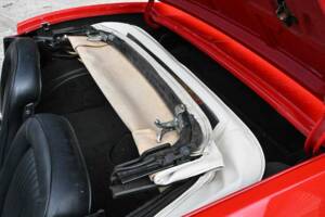 Image 16/50 de Chevrolet Corvette Sting Ray Convertible (1963)