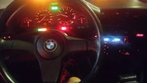 Image 18/51 of BMW 318i (1985)