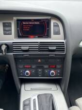Imagen 31/42 de Audi S6 Avant 5.2 V10 quattro (2006)