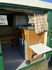 Bild 13/21 von Volkswagen T2b Westfalia (1972)