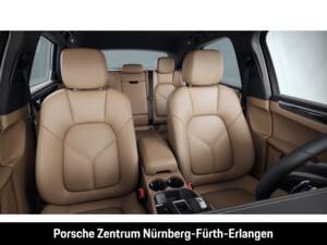 Image 6/8 of Porsche Macan GTS (2023)